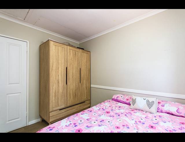 4 BEDROOM FREEHOLD FOR SALE IN PARKLANDS